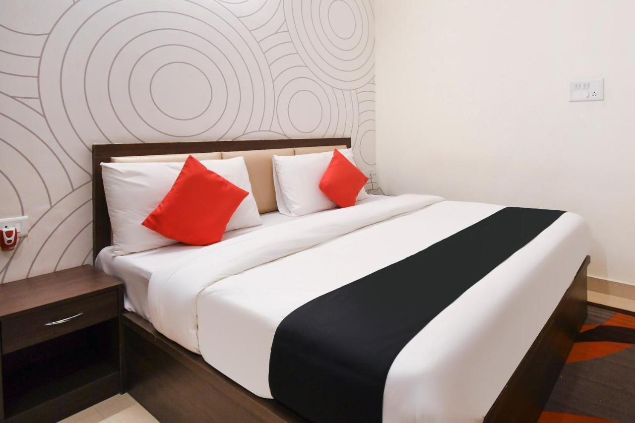 Capital O 70097 Sudha Inn Lucknow Extérieur photo